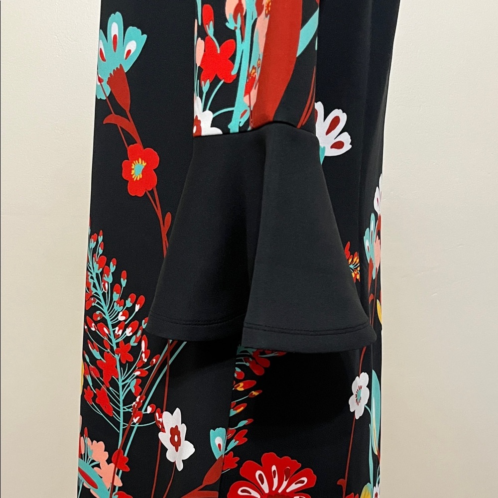 Mod Floral Scuba Sheath Dress - Picture 8 of 13